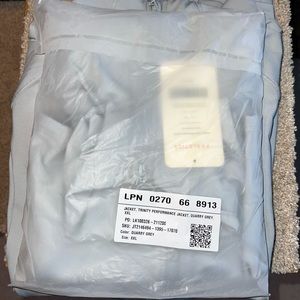 New in Bag Fabletics Trinity Jacket